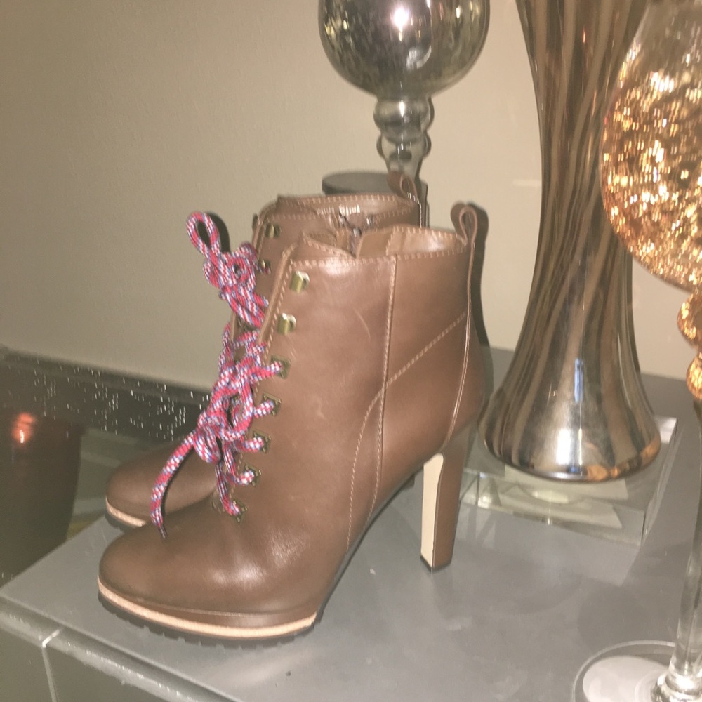 Booties - Picture 4 of 4